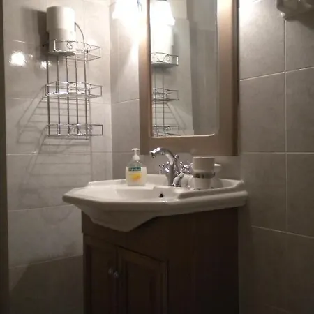 Apartment Agrampeli *
