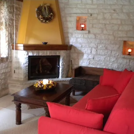 Agrampeli Apartment Mega Chorio